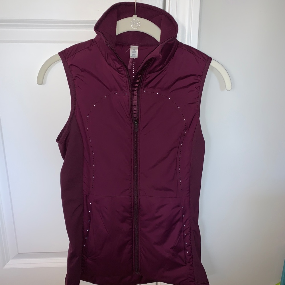 Lululemon lightweight vest